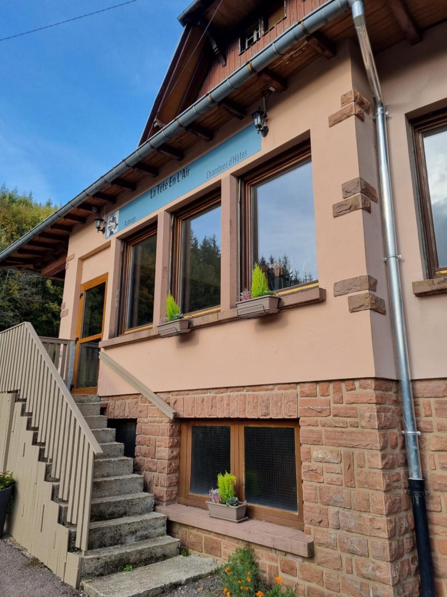 Auberge La Tete En L'Air 勒奥瓦尔德 外观 照片
